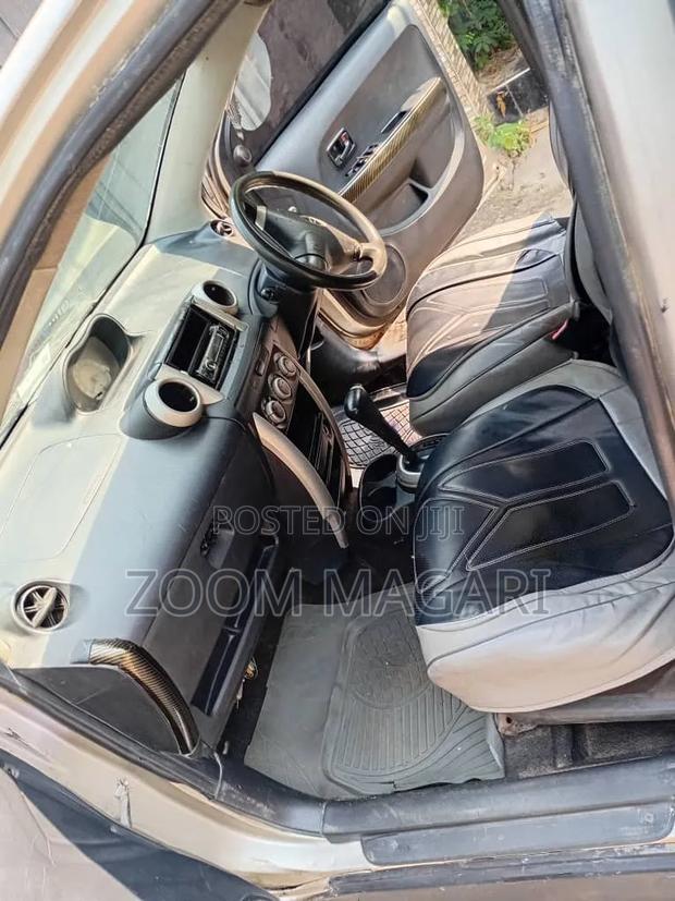 Toyota IST 2004 Beige