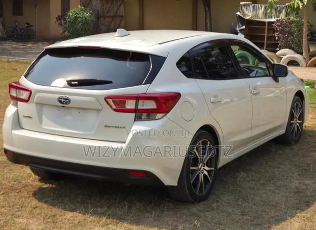 Subaru Impreza 2017 Off white
