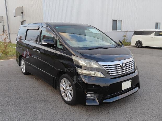 Toyota Vellfire 2009 Black