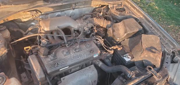 Toyota Carina 2001 Gray