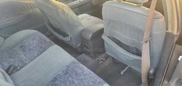 Toyota Carina 2001 Gray