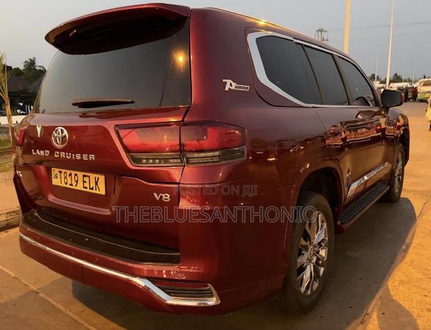 Toyota Land Cruiser 2016 Maroon