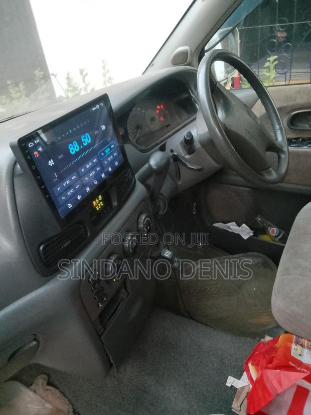 Toyota Noah 2.0 AWD (8 Seater) 2002 Silver