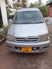 Toyota Noah 2.0 AWD (8 Seater) 2002 Silver for sale