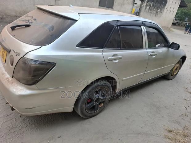 Toyota Altezza 2004 Silver