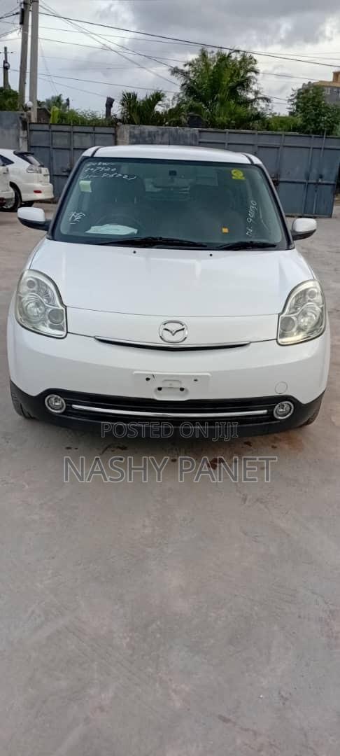 Mazda Verisa 2010 White