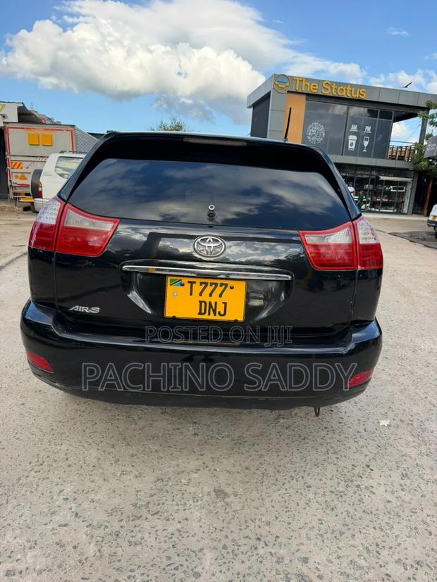 Toyota Harrier 2004 Black