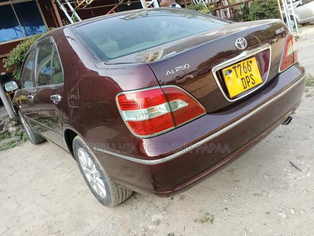 Toyota Brevis 2004 Maroon