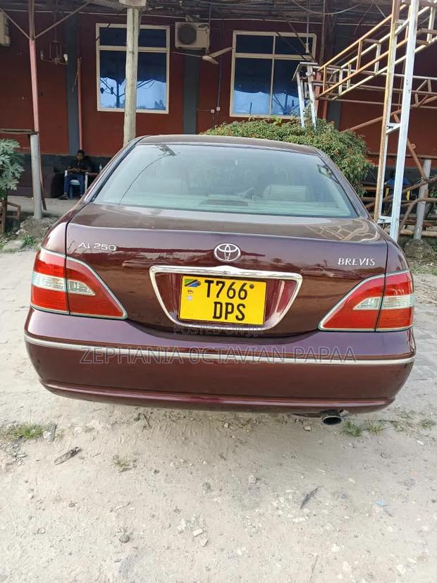Toyota Brevis 2004 Maroon