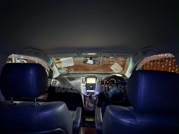 Toyota Harrier 2007 White