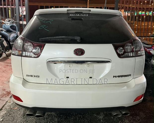 Toyota Harrier 2007 White
