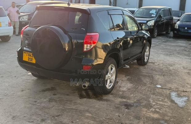 Toyota RAV4 2.4 2008 Black
