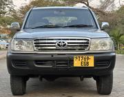 Toyota Land Cruiser 2005 Silver for sale