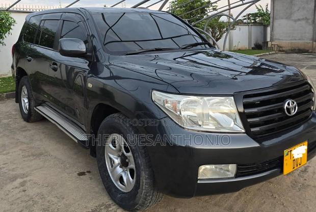 Toyota Land Cruiser 2008 Black