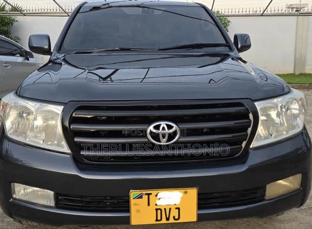 Toyota Land Cruiser 2008 Black