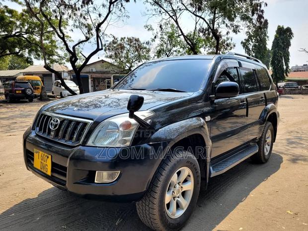 Toyota Land Cruiser Prado 2006 Black