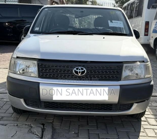 Toyota Probox 2006 Silver