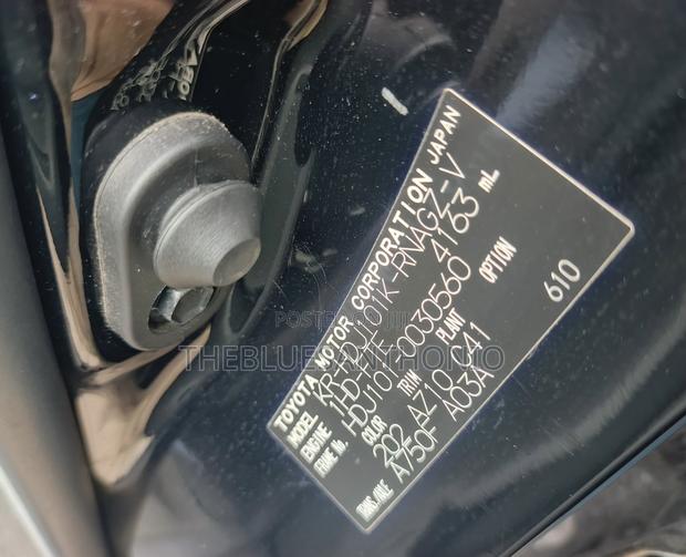 Toyota Land Cruiser 2006 Black