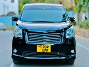 Toyota Noah 2009 Black for sale