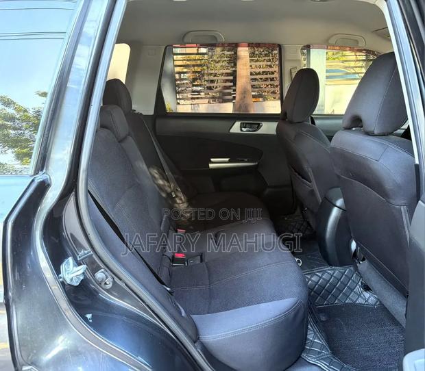 Subaru Forester 2014 Black