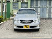 Toyota Crown 2009 Silver for sale