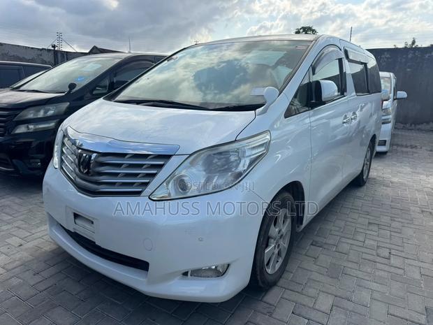 Toyota Alphard 2009 White