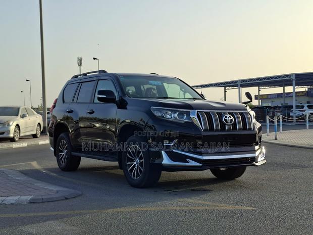 Toyota Land Cruiser Prado 2012 Black