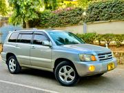 Toyota Kluger 2004 Silver for sale