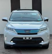 Toyota Harrier 2018 White for sale