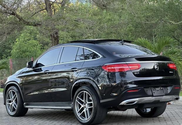 Mercedes-Benz GL-Class 2016 Black