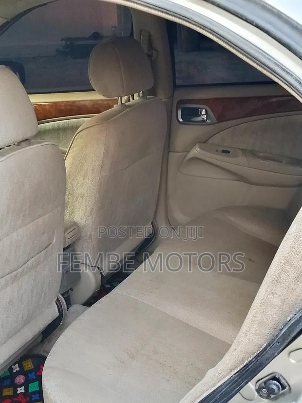Nissan Sunny 2005 Gray