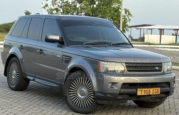 Land Rover Range Rover Sport 2010 Gray