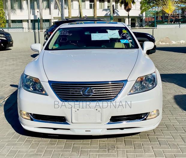 Lexus LS 460 2007 White