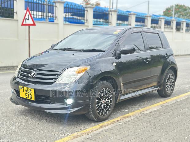 Toyota IST 2006 Black