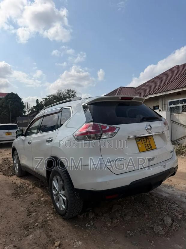 Nissan X-Trail 2014 Pearl