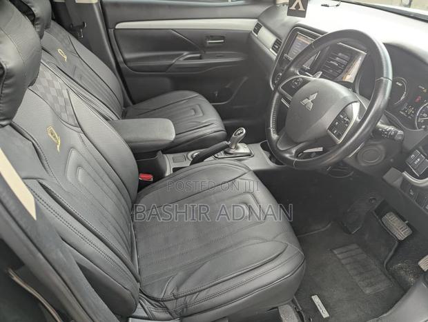 Mitsubishi Outlander 2.0 PHEV AWD 2014 Black