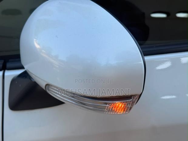 Toyota Ractis 2011 White