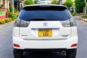 Toyota Harrier 2008 White for sale