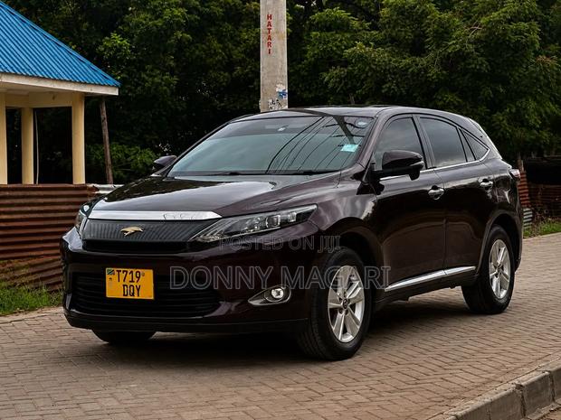 Toyota Harrier 2011 Maroon