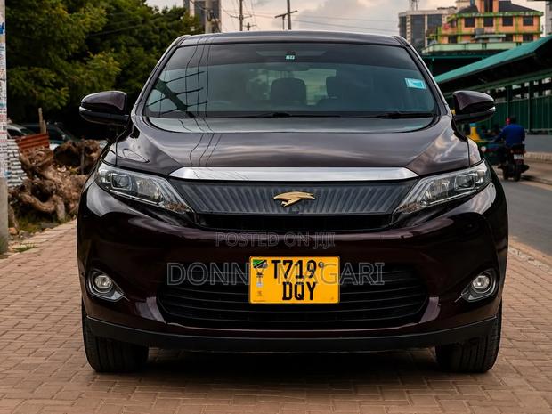 Toyota Harrier 2011 Maroon