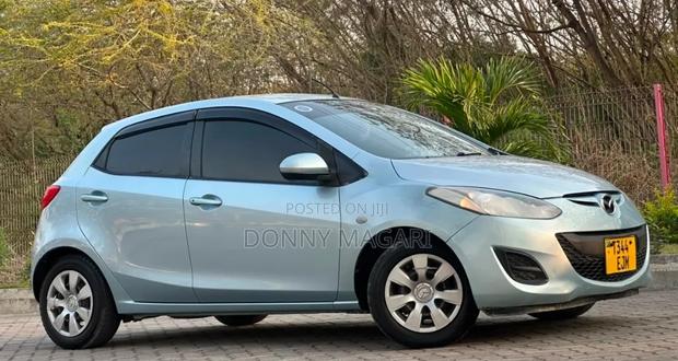 Mazda Demio 2012 Green