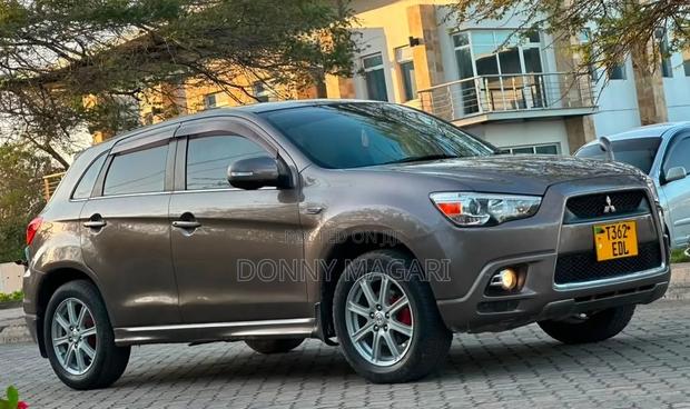 Mitsubishi RVR 2010 Gray
