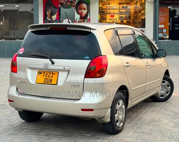 Toyota Corolla Spacio 2005 Silver