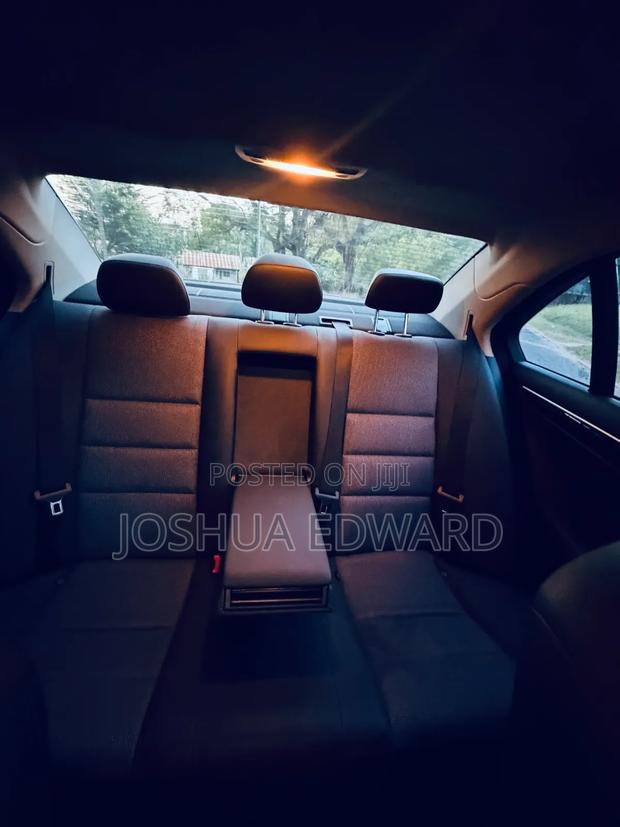 Mercedes-Benz C-Class 2012 Black