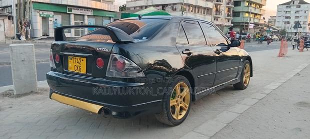 Toyota Altezza 2002 Black