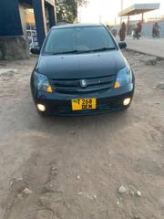 Toyota IST 2005 Black for sale