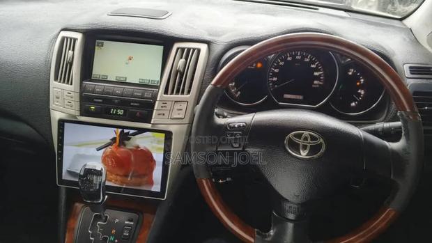 Toyota Harrier 2006 Silver