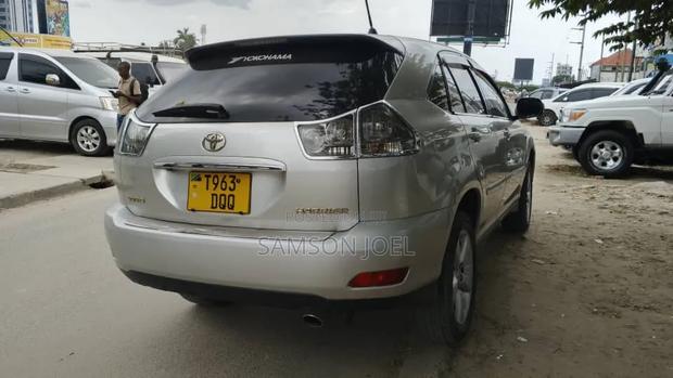 Toyota Harrier 2006 Silver