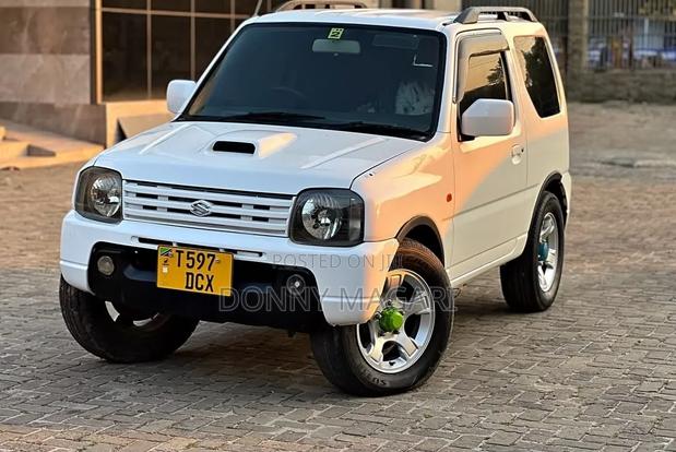 Suzuki Jimny 2005 White