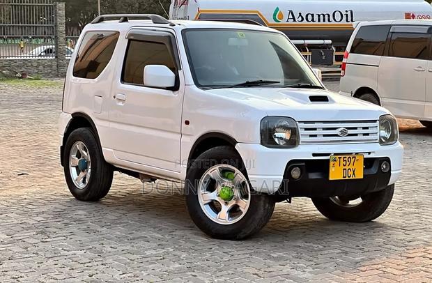 Suzuki Jimny 2005 White